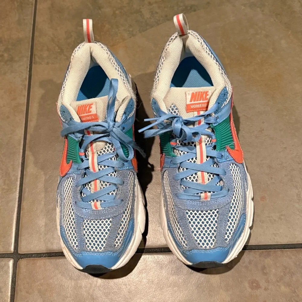 Nike Vomero 5 Sz 5.5 - Picture 2 of 14